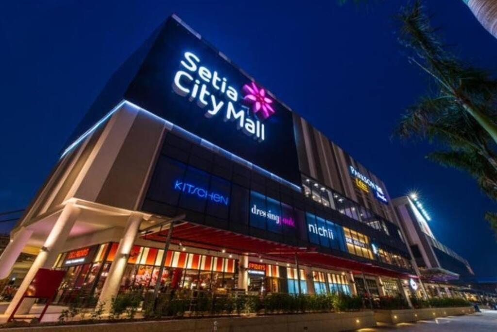 H+M Residence II 3Km To Setia City Convention Klang Dış mekan fotoğraf